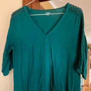 Ann Taylor Loft. Green V-neck tunic, 3/4 sleeve with embroidered trim